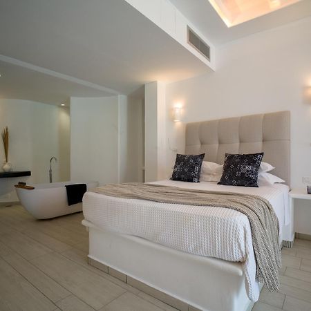 Arte & Mare Elia Luxury Suites And Villas Extérieur photo