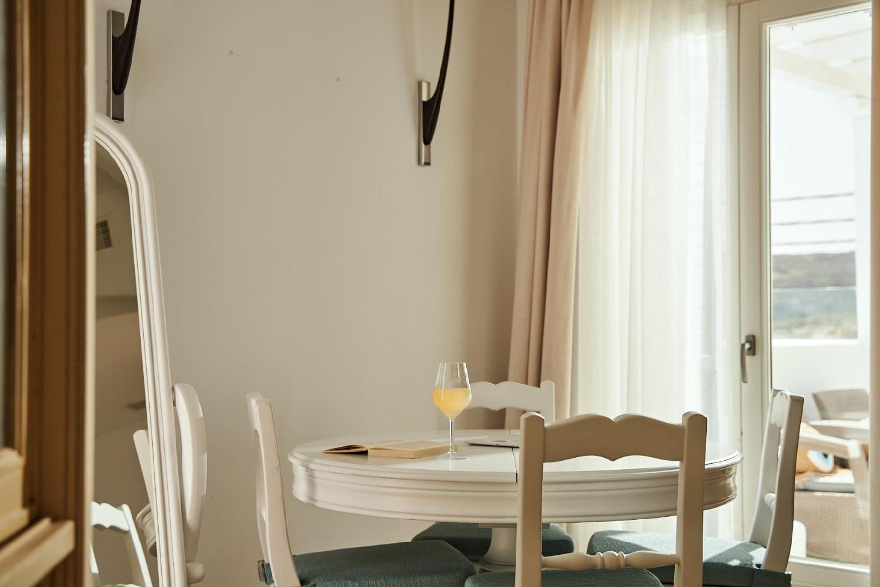 Arte & Mare Elia Luxury Suites And Villas Extérieur photo
